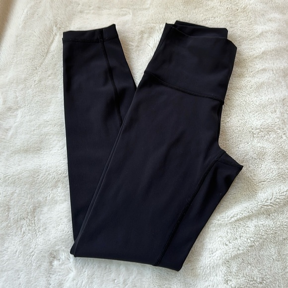 lululemon athletica Pants - Lululemon Wunder Under 25” Leggings
